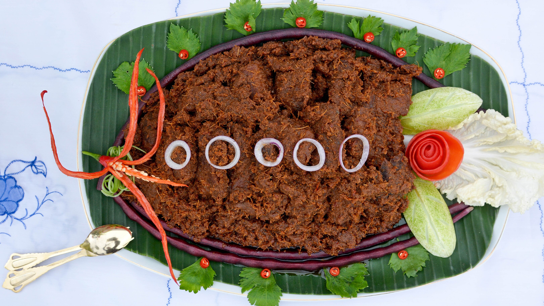 Rendang, Cita Rasa Nusantara yang Mendunia dari Ranah Minang