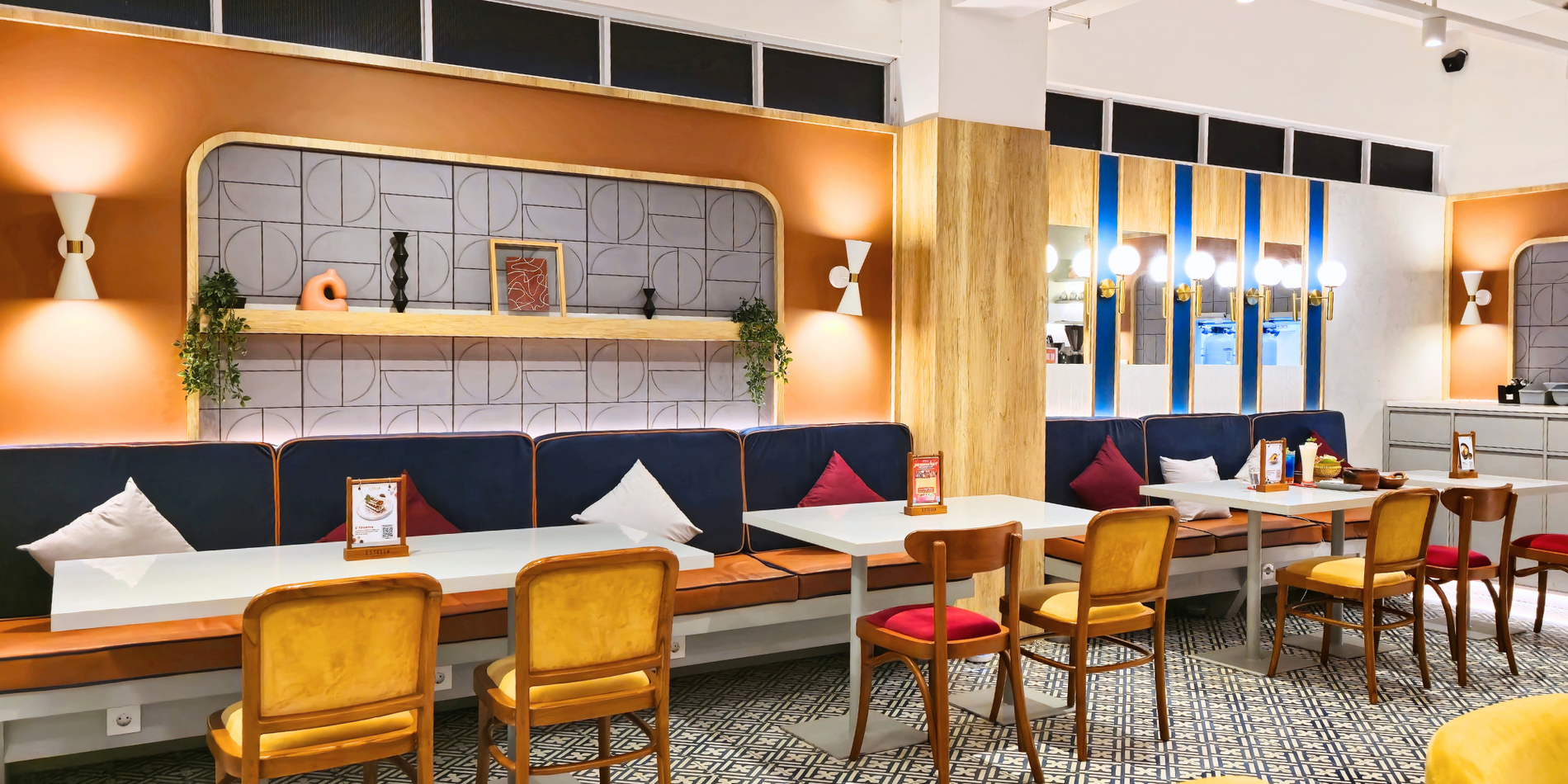 Estella Kemang: Resto Keluarga dengan Cita Rasa Nusantara dan Suasana Hangat