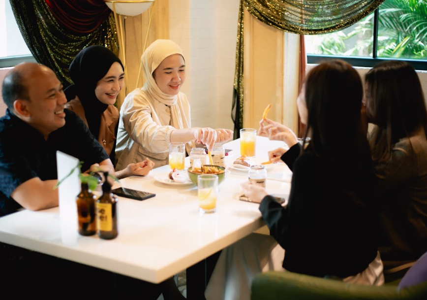 Bingung Mau Reuni di Mana? Coba 4 Tempat Ini. Dijamin Nagih Dengan Berbagai Menu Spesial!