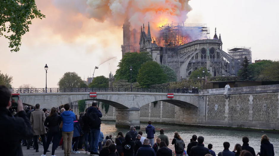 Kilas Balik Kebakaran Katedral Notre-Dame: Luka Mendalam bagi Warisan Budaya Dunia