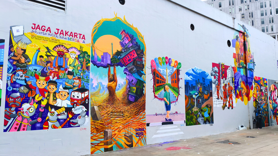 Ruang Kota Bercerita: Festival Mural "Jaga Jakarta" di TIM