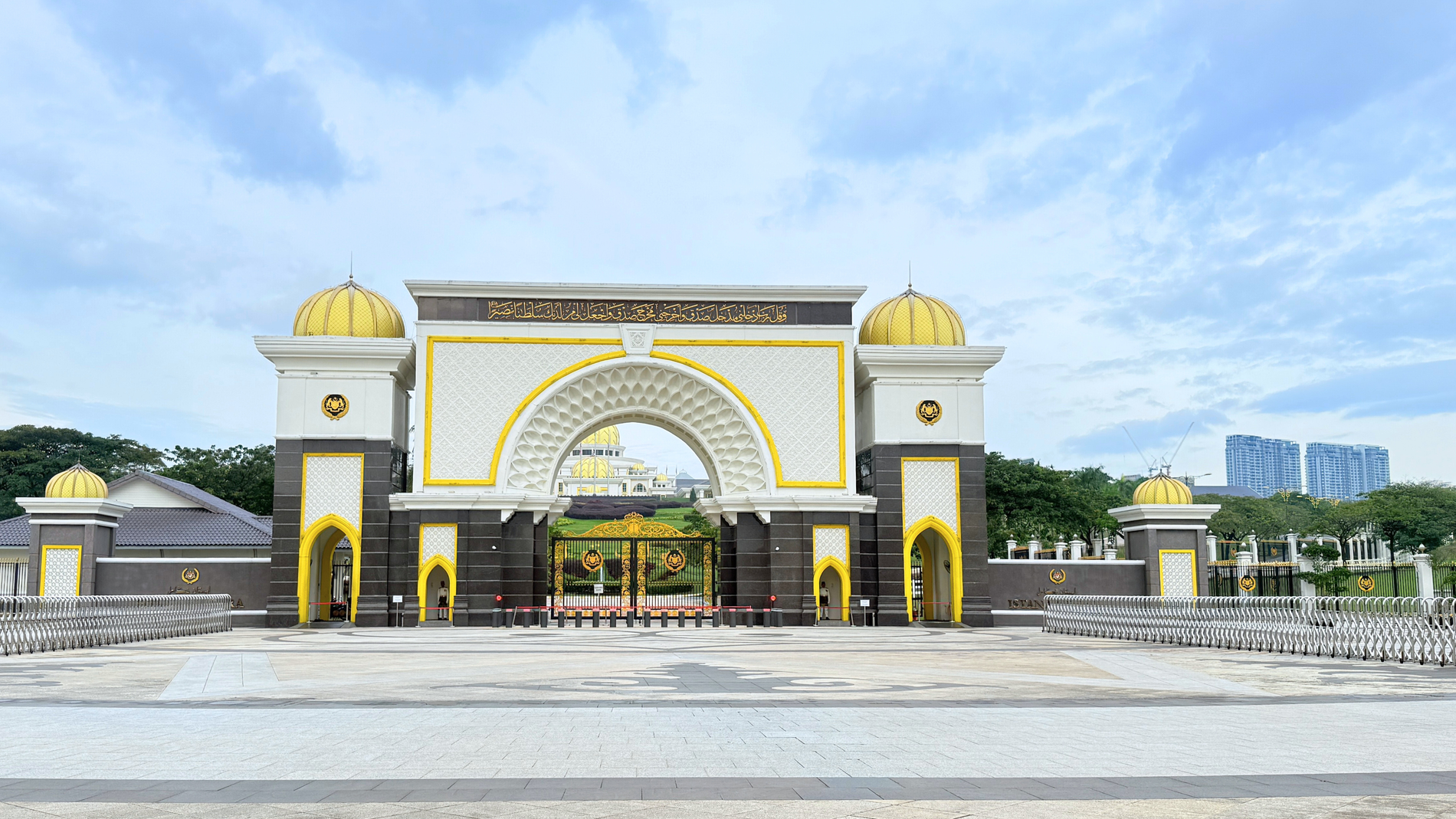 Istana Negara Malaysia: Pesona Sejarah dan Kemegahan di Jantung Kuala Lumpur