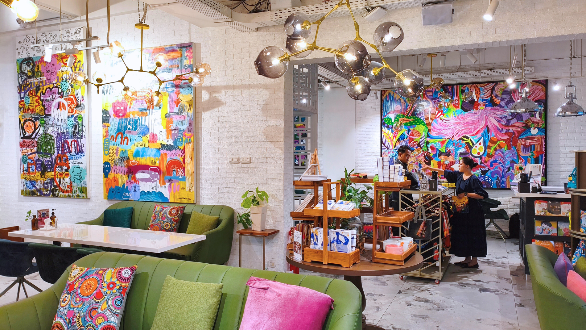 Sensasi Kuliner Nusantara dan Asia dengan Sentuhan Artistik di Art Cafe Jakarta