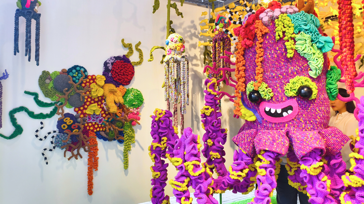 Mangmoel dan Tentacles of Wealth: Pesan Investasi dalam Balutan Seni di Art Jakarta Gardens 2026