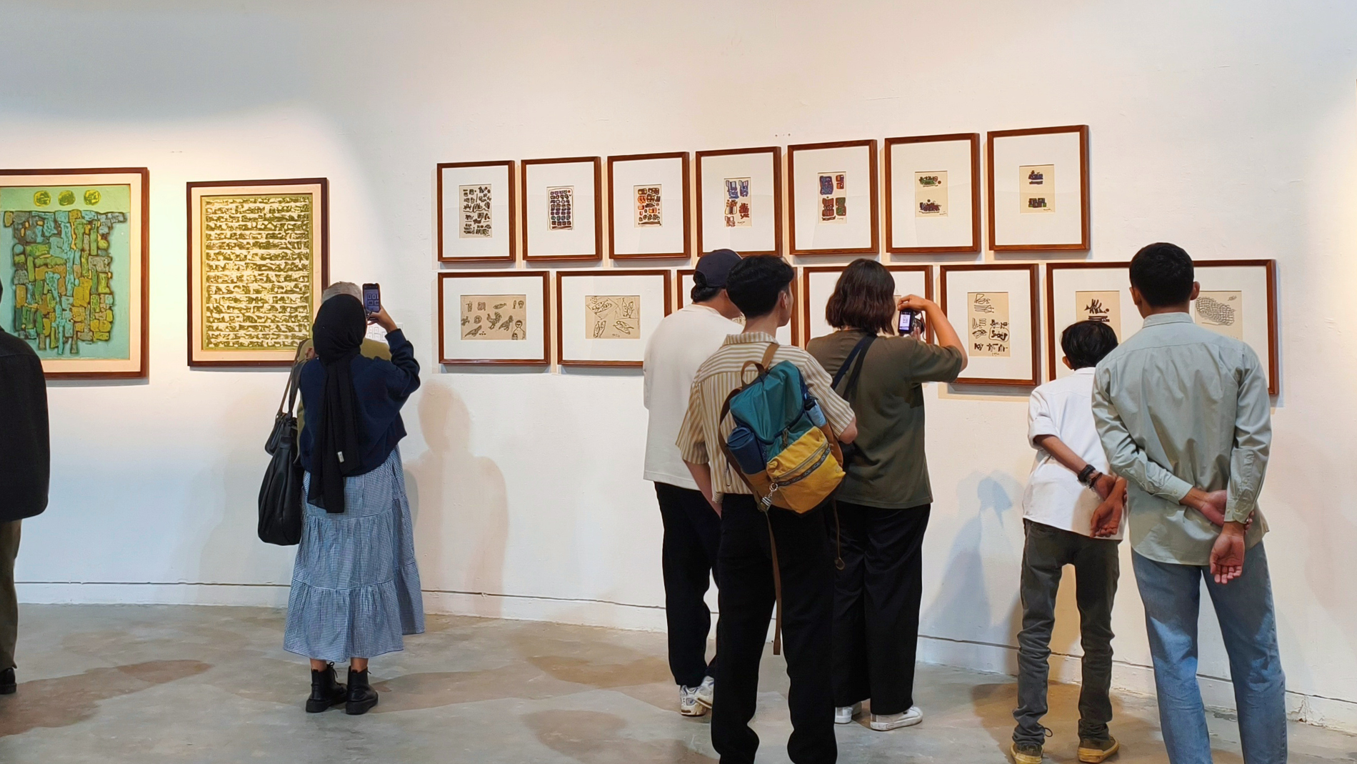 Bolehkah Memotret Karya Seni di Art Gallery? Ini yang Perlu Dipahami