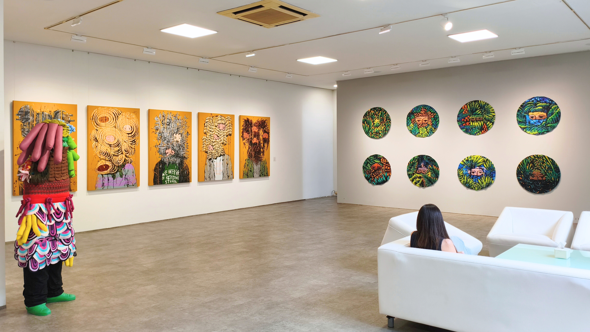 Cari Tempat Chill di Jakarta? Rehat Sejenak di Pameran Tropical Aliens