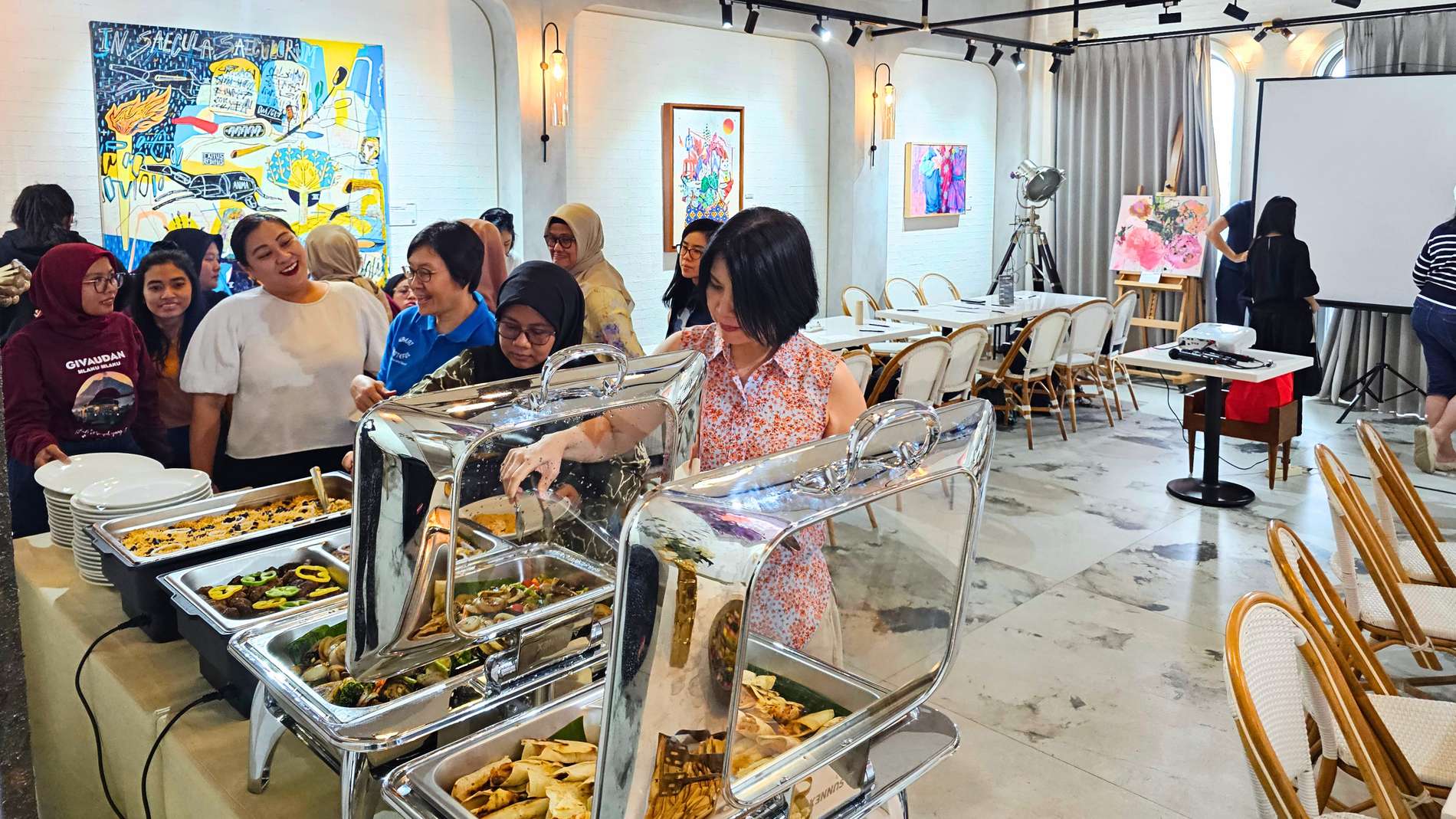 Cari Tempat Gathering? Nikmati Menu Prasmanan Beragam di Art Cafe Jakarta