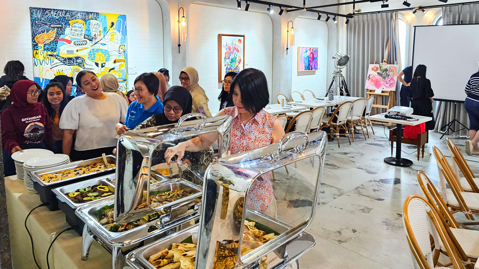 Cari Tempat Gathering? Nikmati Menu Prasmanan Beragam di Art Cafe Jakarta