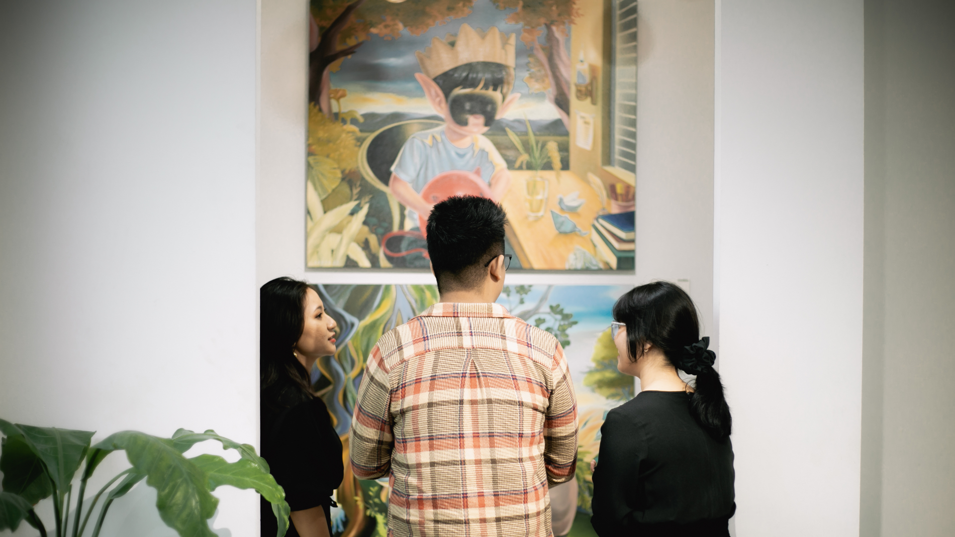 Mulai dari Dinding ke Dinding: Cara Membaca Pameran Secara Menyeluruh
