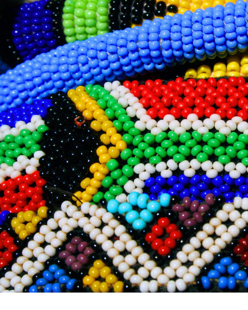 Beadwork Ndebele: Bahasa Simbolik Lewat Manik-Manik