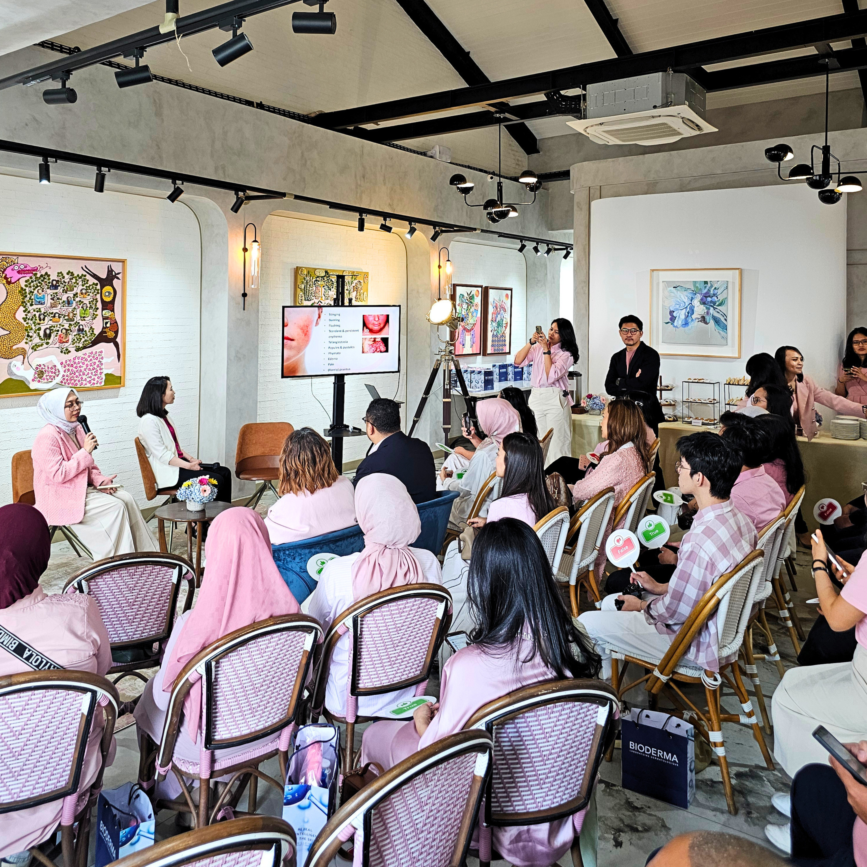 DECORATED/ BRANDING SPACE, Pondok Indah