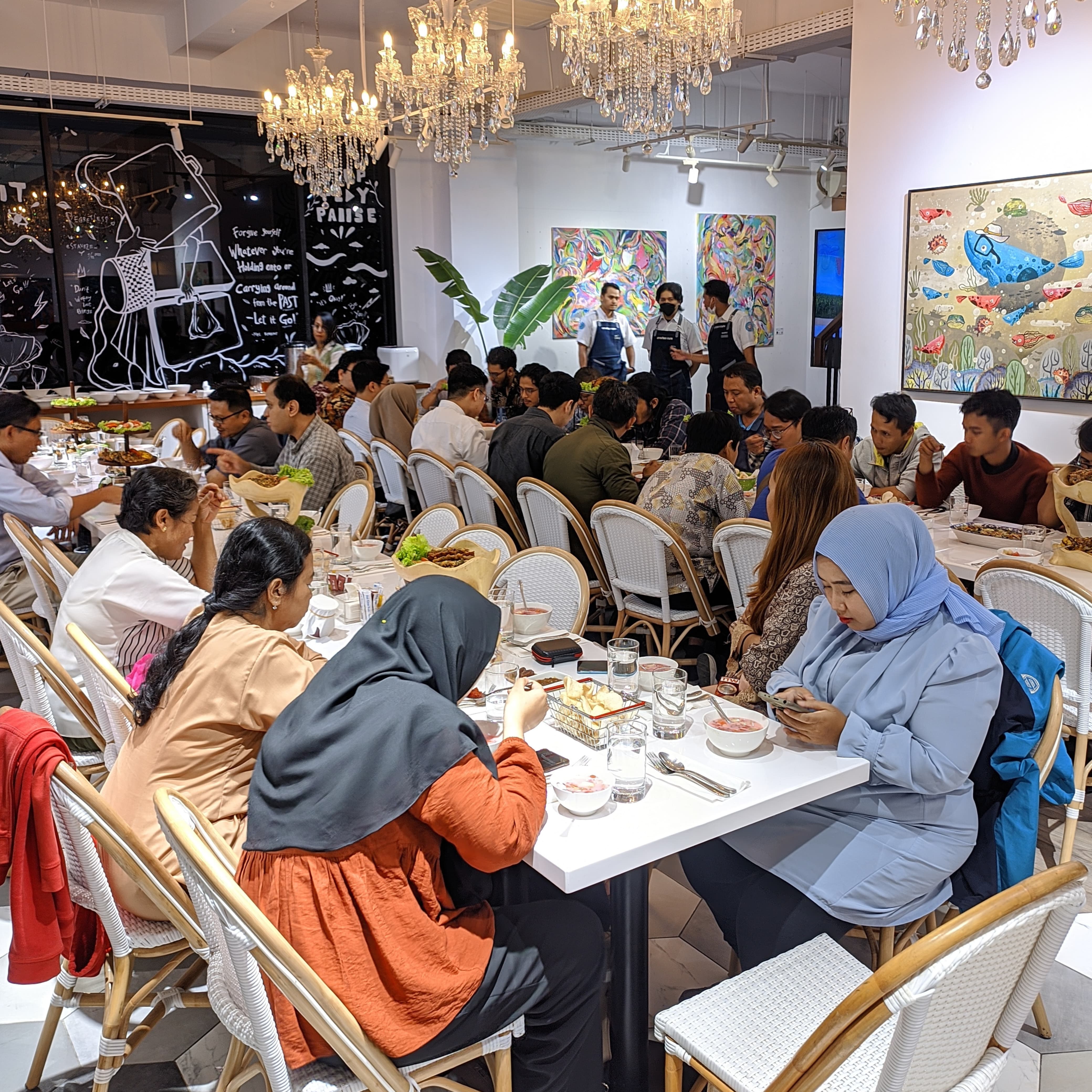 Ruang Acara 12 Jam + Makan